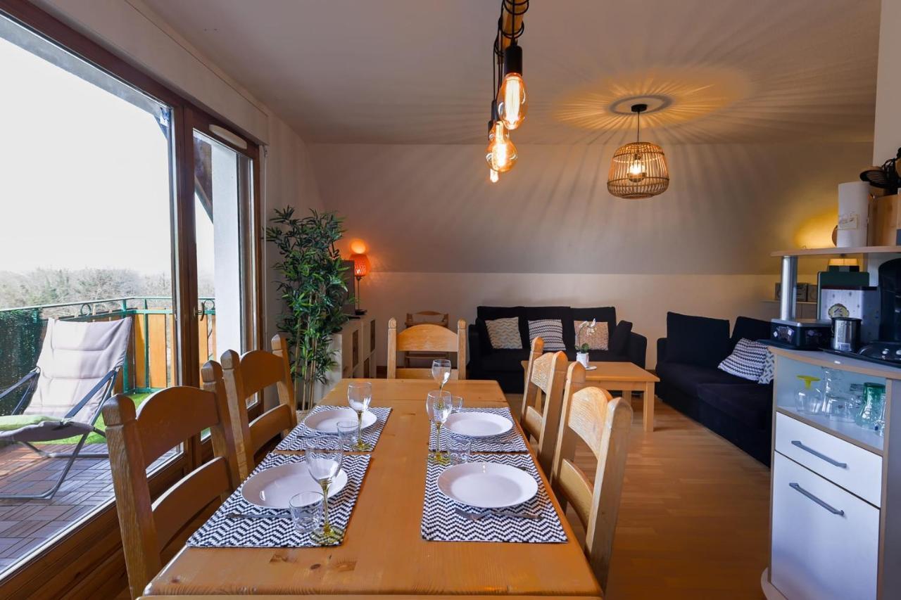 The Green Fee Close To The Golf Course And 5 Minutes From The Lake Giez Екстериор снимка