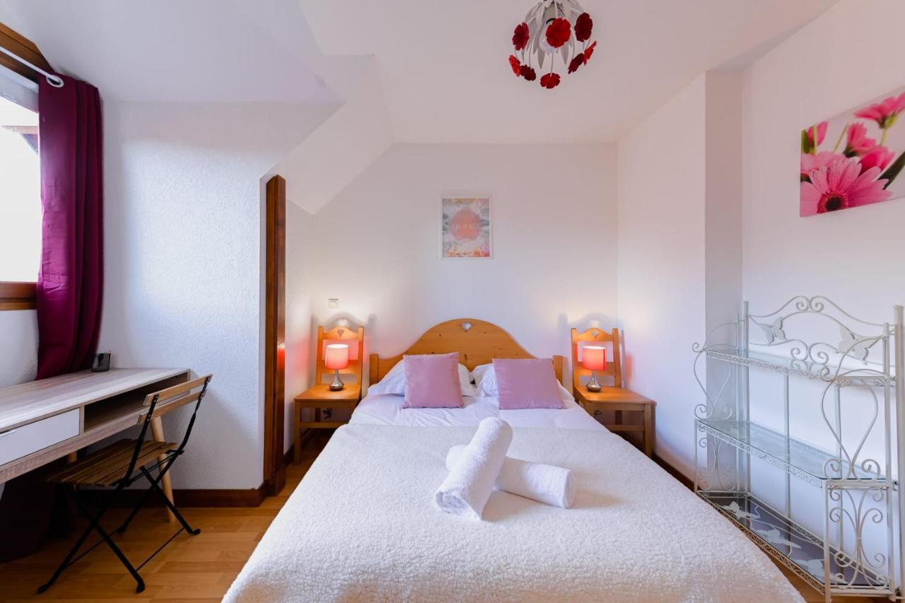 The Green Fee Close To The Golf Course And 5 Minutes From The Lake Giez Екстериор снимка