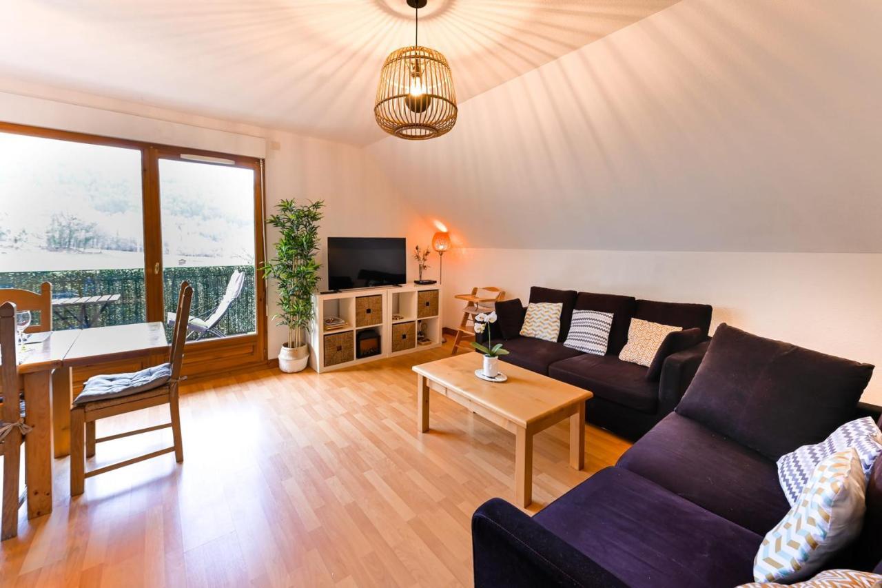 The Green Fee Close To The Golf Course And 5 Minutes From The Lake Giez Екстериор снимка