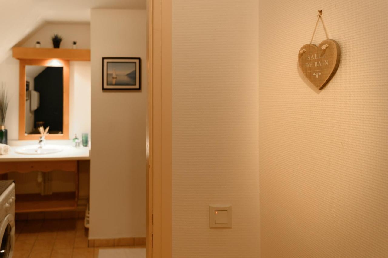 The Green Fee Close To The Golf Course And 5 Minutes From The Lake Giez Екстериор снимка